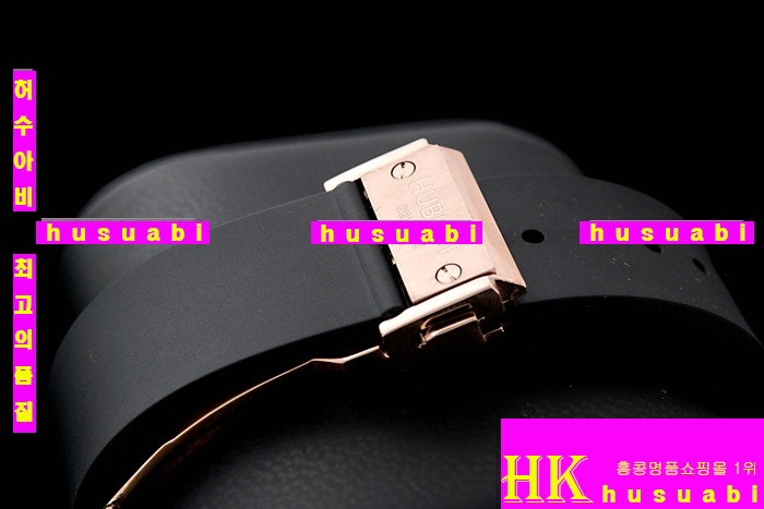 위블로 시계 신상 HUB52478-26