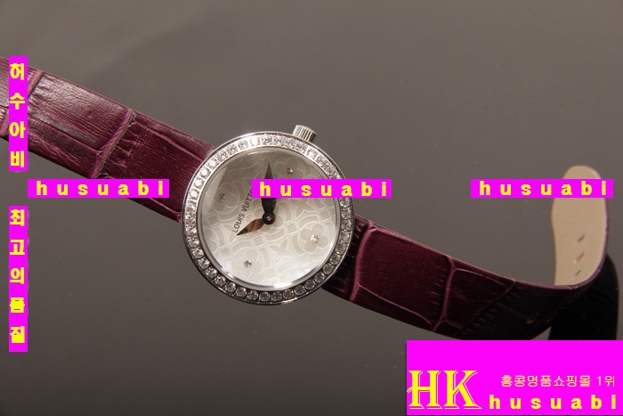 루이비통 시계 신상 L58731-7