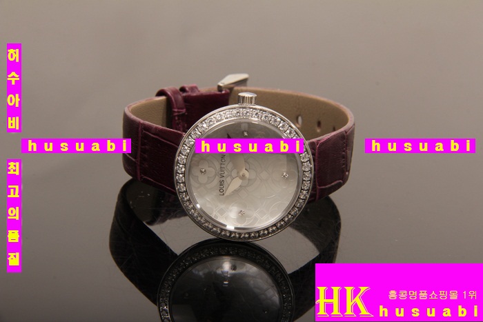 루이비통 시계 신상 L58731-7