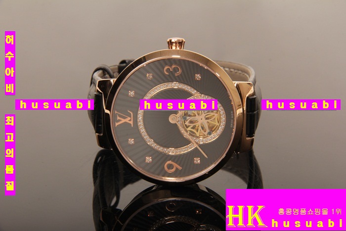 루이비통 시계 신상 L40221-2