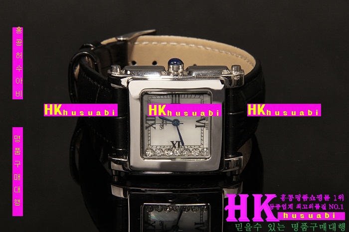 ĵ ڽð Replica Chopard Japanese Quartz MOVEMENT Polished Case Square Bezel Black Bracelet Women. sa-19