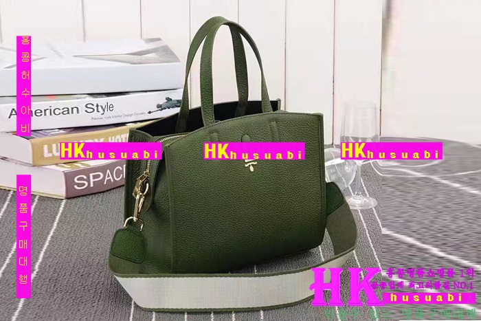 NEW    Ż PR170302-46