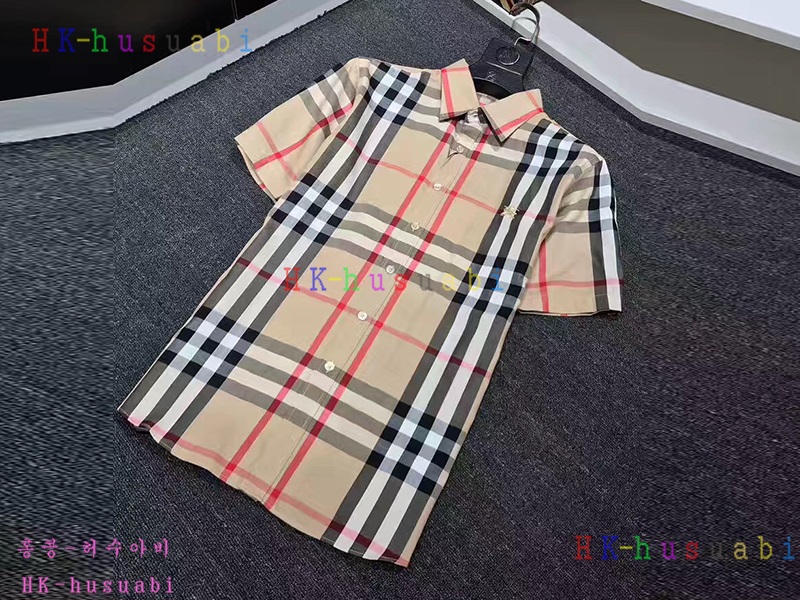 NEW 버버리 신상 남성용 반팔셔츠 BU170622-27