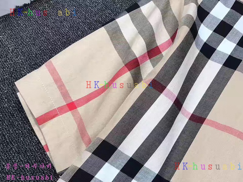 NEW 버버리 신상 남성용 반팔셔츠 BU170622-27