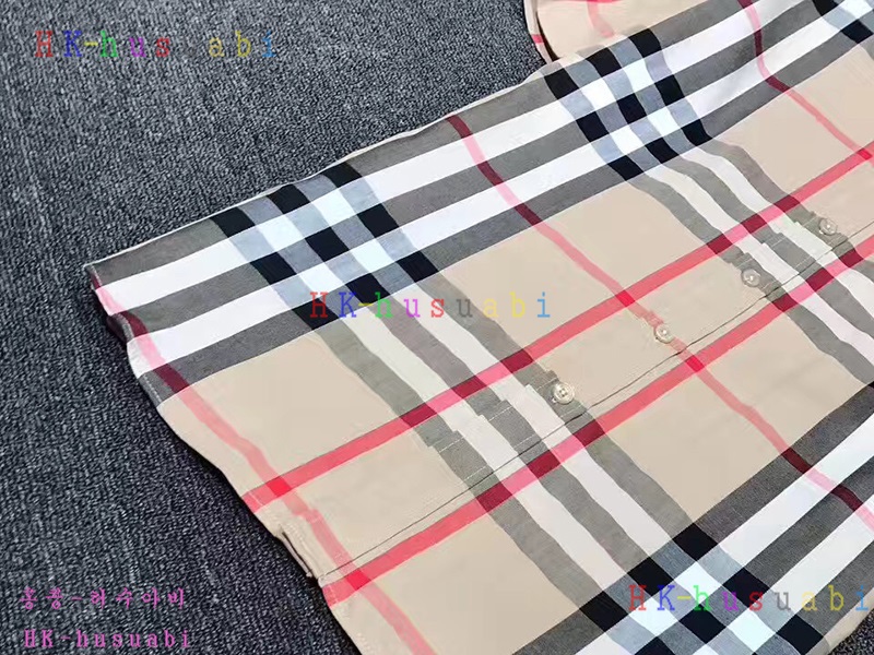 NEW 버버리 신상 남성용 반팔셔츠 BU170622-27