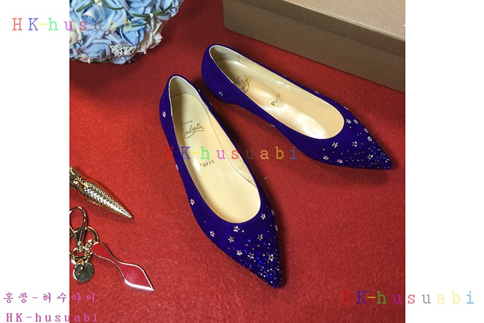 NEW 크리스찬 루부탱 단화 C48555