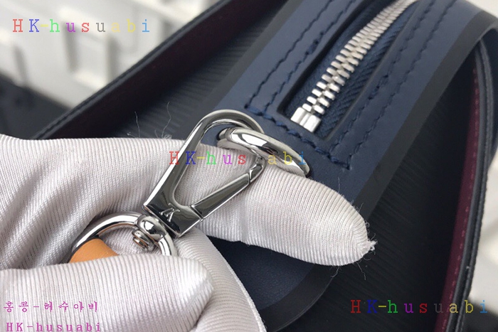 �ڹ̷��ޡ� ���̺��� ƥ������ M53443