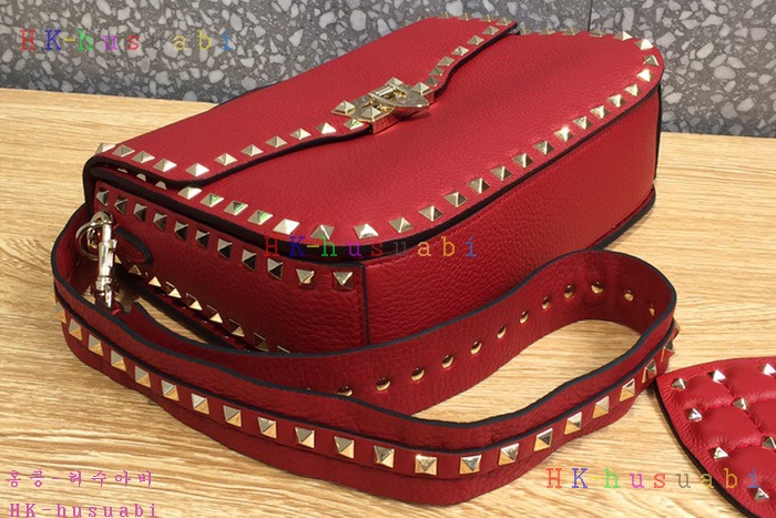 �ڹ̷��ޡ� �߷�Ƽ�� �����͵� ũ�ν��� V 0936B-2