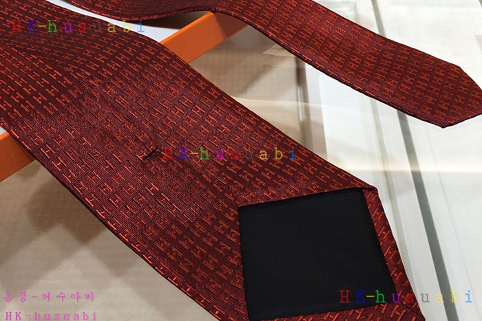 NEW 에르메스 넥타이 신상 LV 355824