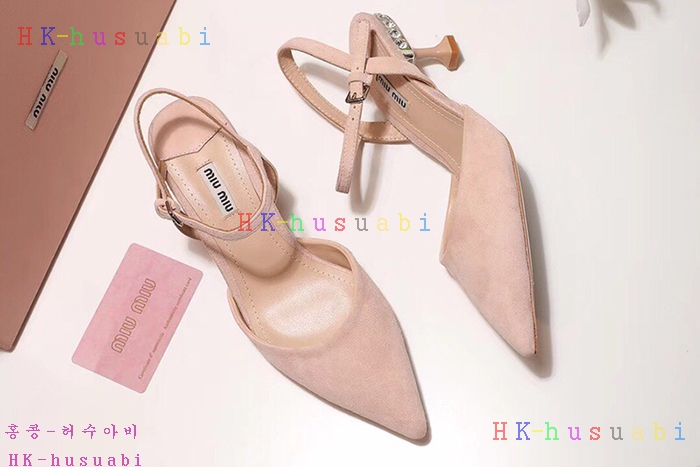 NEW 2018SS �̿�̿� ������ �Ź� MU 658810