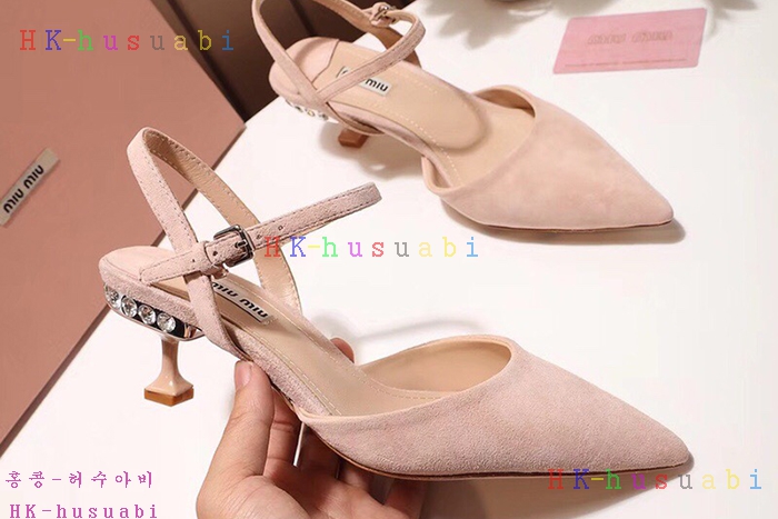 NEW 2018SS �̿�̿� ������ �Ź� MU 658810