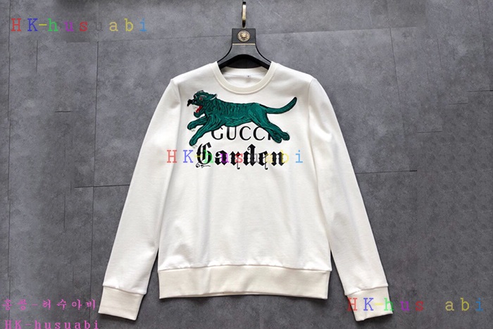 NEW 구찌 신상 맨투맨 GU 69998