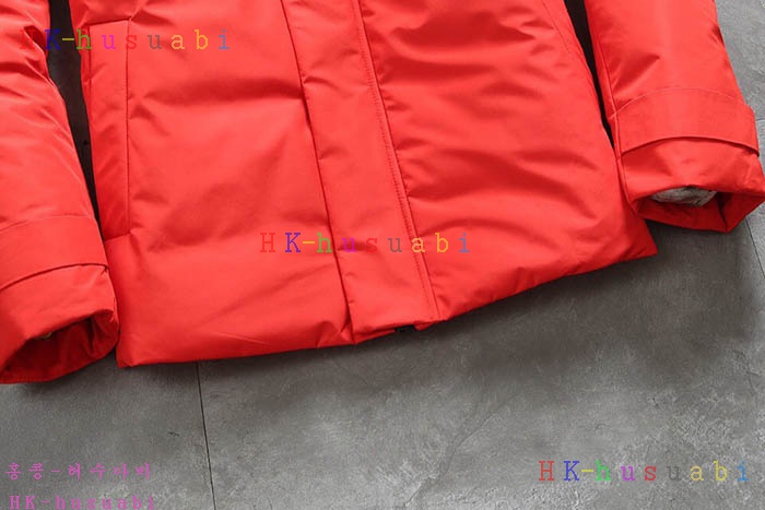 NEW   е P 85557