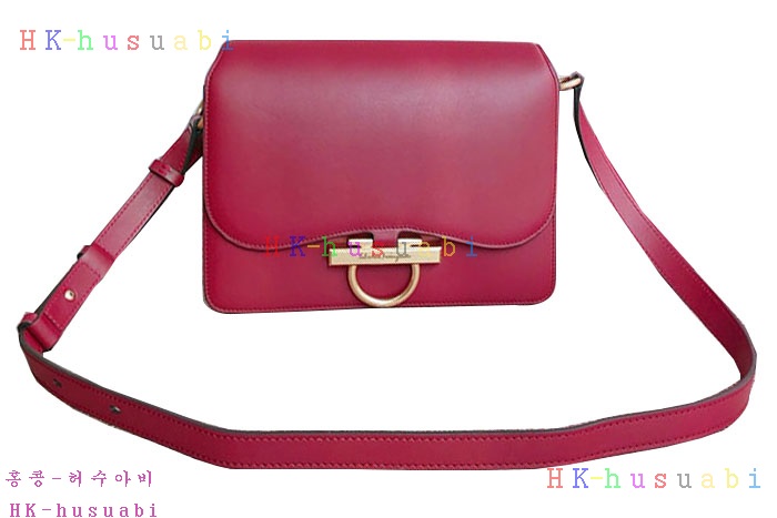 ★미러급★ 페레가모 클래식 플랩백 P 21H321-2