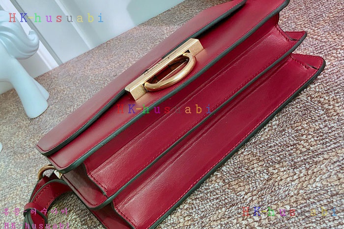 ★미러급★ 페레가모 클래식 플랩백 P 21H321-2