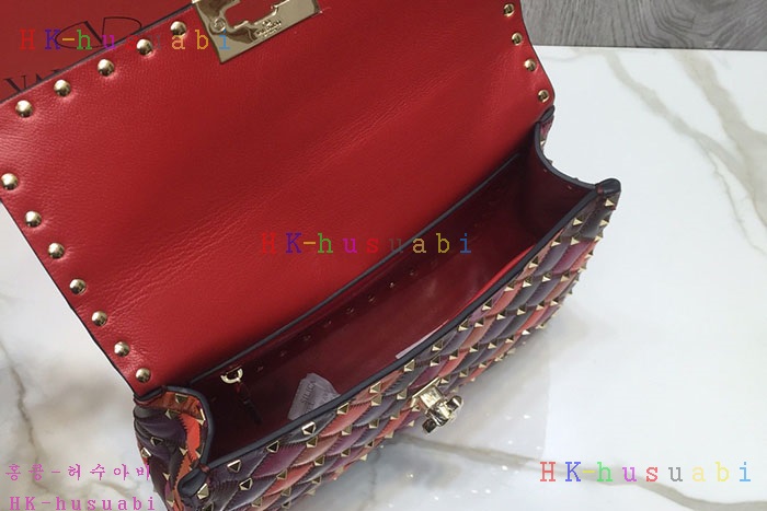 �ڹ̷��ޡ� �߷�Ƽ�� �����͵� ������ũ ü�ι� VL 006670