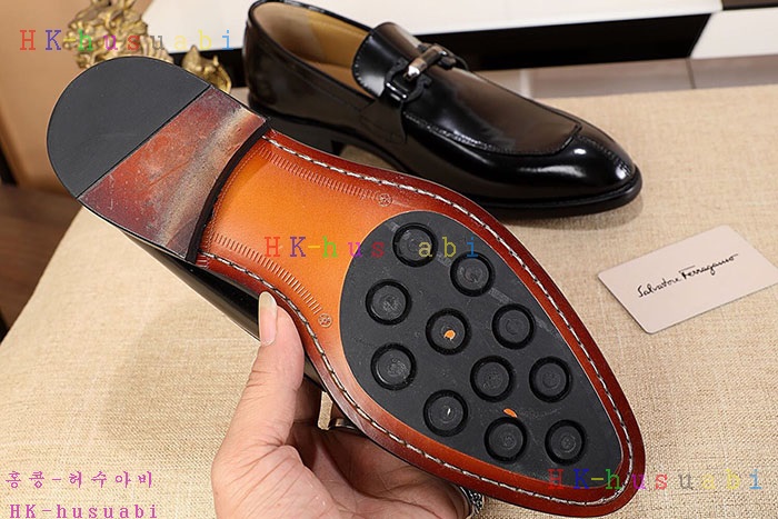 NEW 페레가모 남성용신발 F 558014