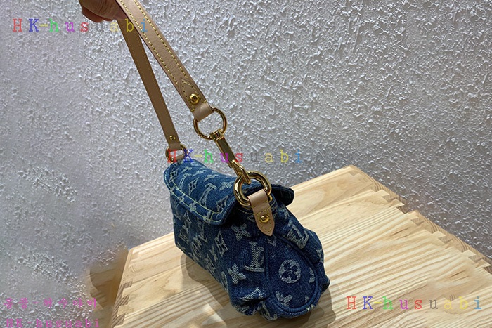 ڹ̷ޡ ̺ Ƽ  M44470