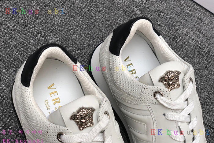 NEW 베르사체 남성용 신발 V 666701