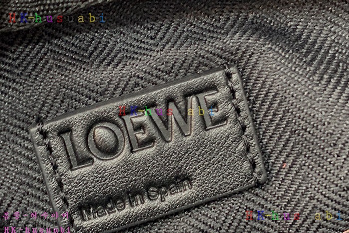 ★미러급★ 로에베 밀리트 메신저백 LW 66405