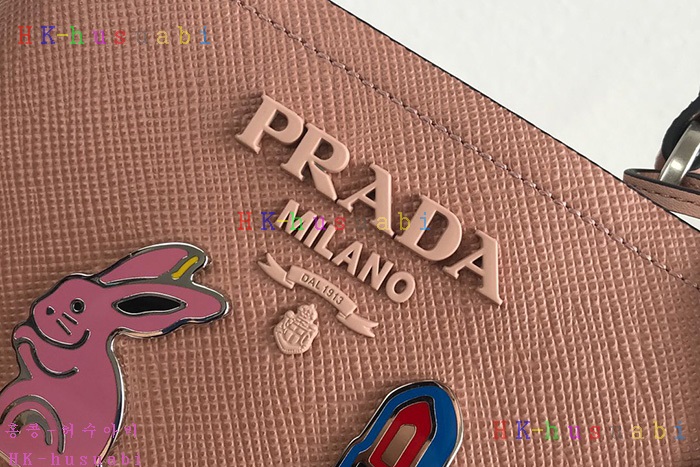 �ڹ̷��ޡ� ����� �κ��� ���� ���ǾƳ� �� P 1BA217��2�÷�)