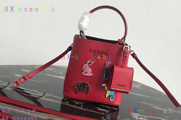 �ڹ̷��ޡ� ����� �κ��� ���� ���ǾƳ� �� P 1BA217��2�÷�)