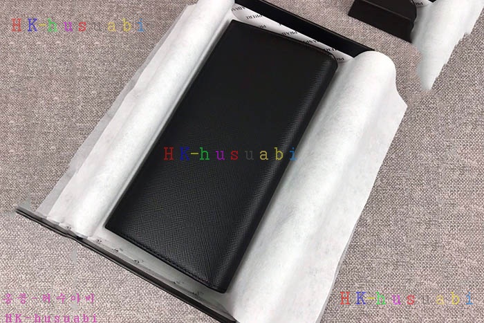 ★미러급★ 프라다 사피아노 장지갑  P 2MV836-9