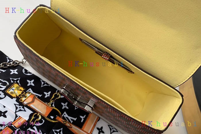 �ڹ̷��ޡڷ��̺��� Ʈ����Ʈ MM   M55480 ��2�÷� )