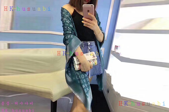 NEW 루이비통 스카프 신상 LV 1587005