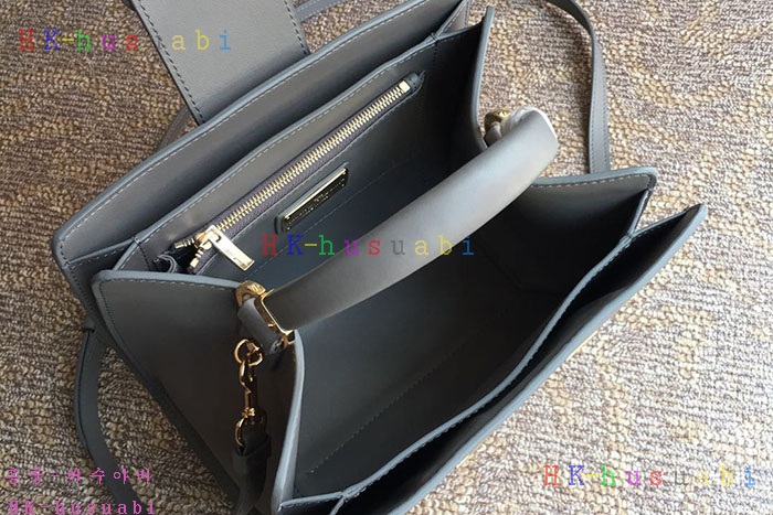 ★미러급★  페라가모 테아 토트백 F 21G596-3