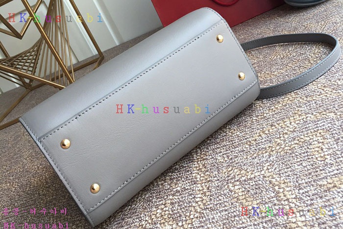 ★미러급★  페라가모 테아 토트백 F 21G596-3