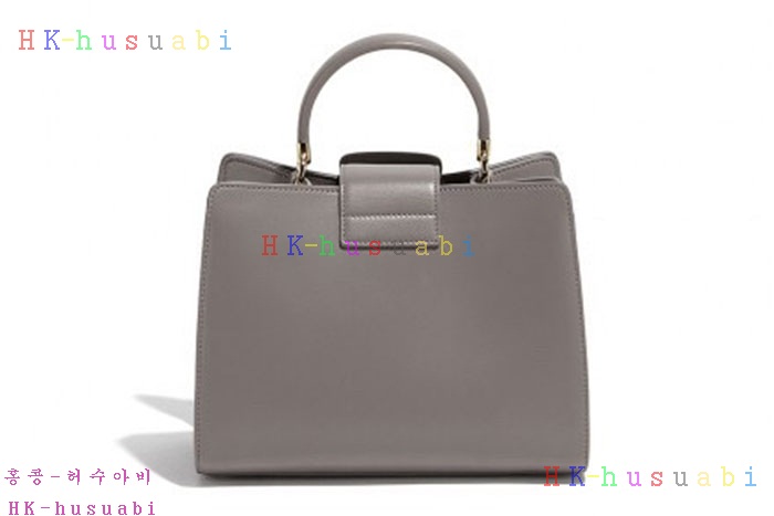 ★미러급★  페라가모 테아 토트백 F 21G596-3