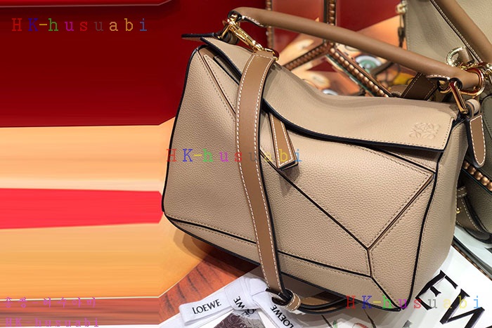 ★미러급★ 로에베 퍼즐백 LW 3855550