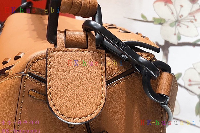 ★미러급★ 로에베 퍼즐백 LW 3855551