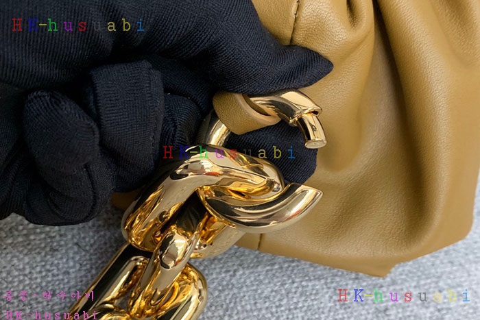 ★미러급★ 보테가베네타 체인 파우치 BV 620230-3