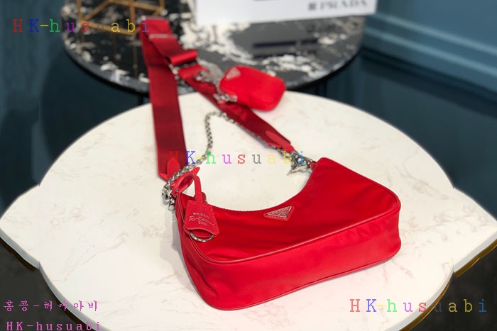 ★미러급★ 프라다 나일론 체인스트랩 호보백 1BH204-6