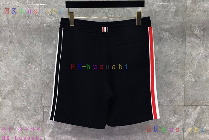 NEW 톰브라운 반바지 신상 TB 4276667