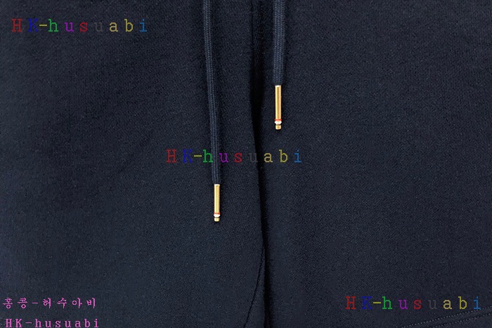 NEW 톰브라운 반바지 신상 TB 4276667