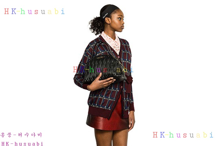 ★미러급★ 미우미우 마틀라쎄 탑핸들 토트백 M 5BB034-6