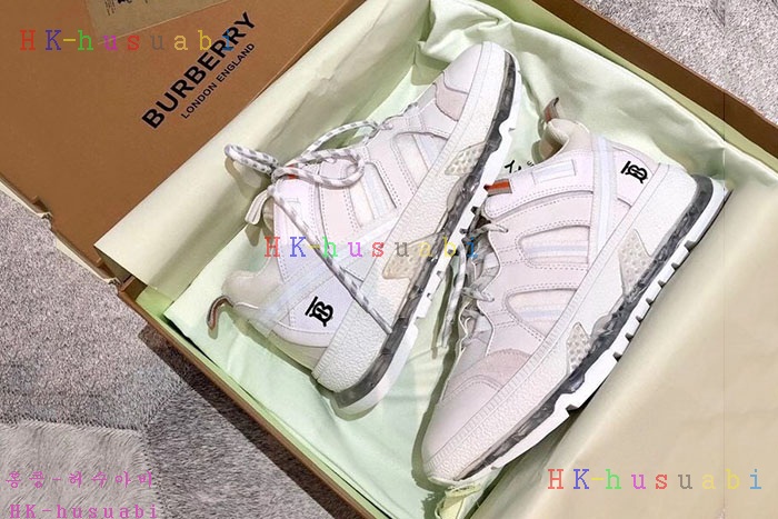 NEW 버버리 여성 스니커즈 BB 4271441