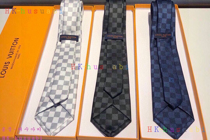 NEW 루이비통 넥타이 신상 LV 757443
