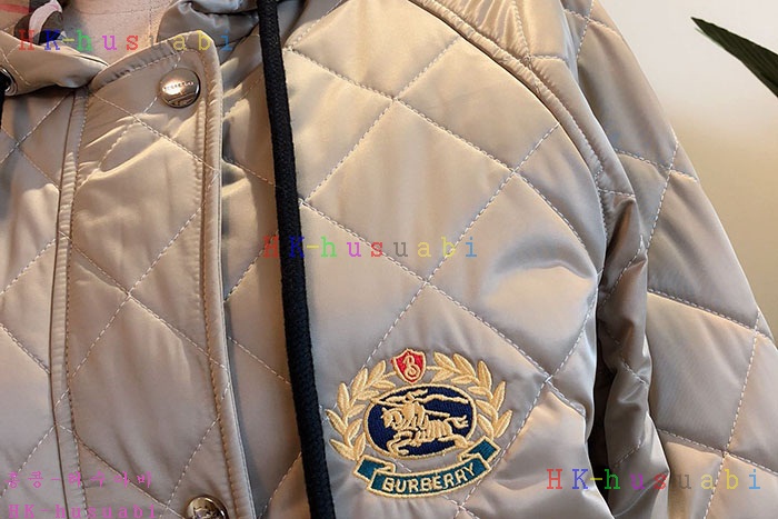 NEW 버버리  자켓 신상 BB 4272500