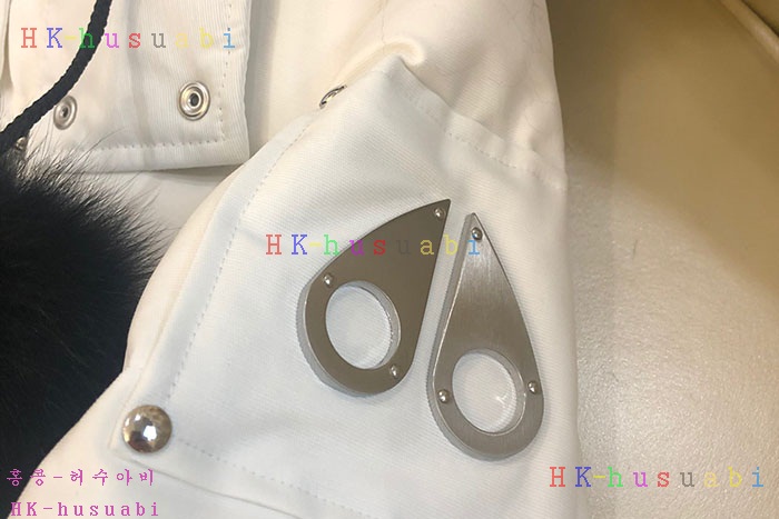 NEW 무스너클 패딩 신상 M 428891