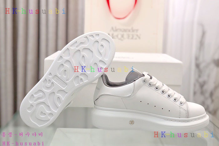 NEW 알렉산더맥퀸  신발 신상 M252220