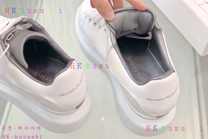 NEW 알렉산더맥퀸  신발 신상 M252220