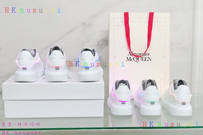 NEW 알렉산더맥퀸  신발 신상 M252220