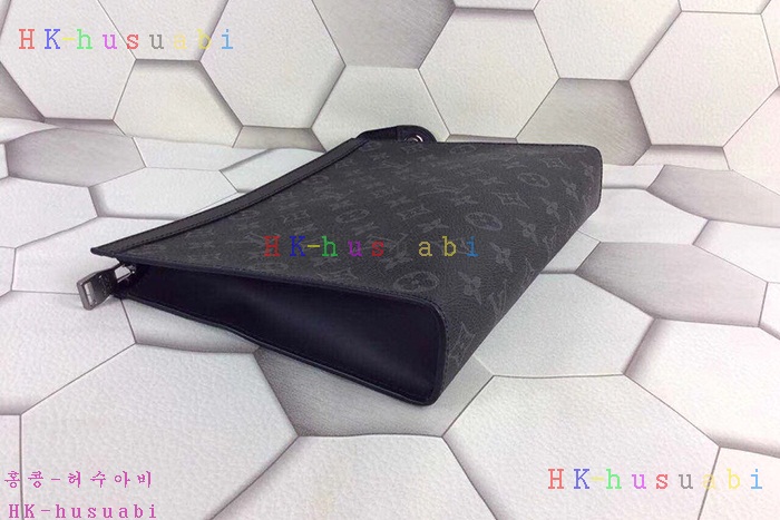 NEW 루이비통 포쉐트 보야주 M61692-4