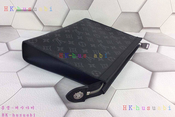 NEW 루이비통 포쉐트 보야주 M61692-4