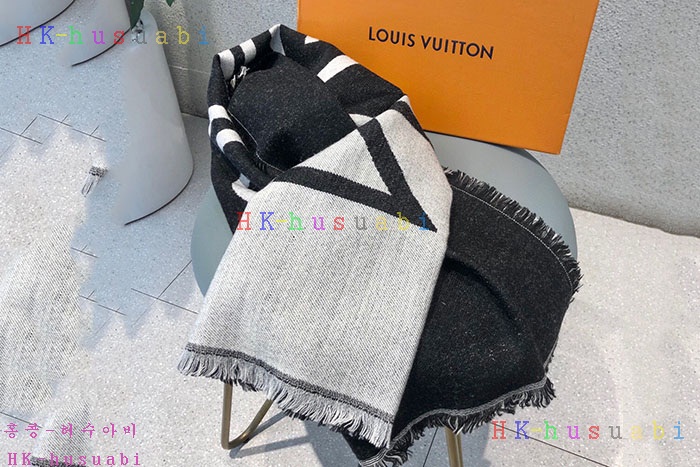 NEW 루이비통 머플러 신상 LV 8572262