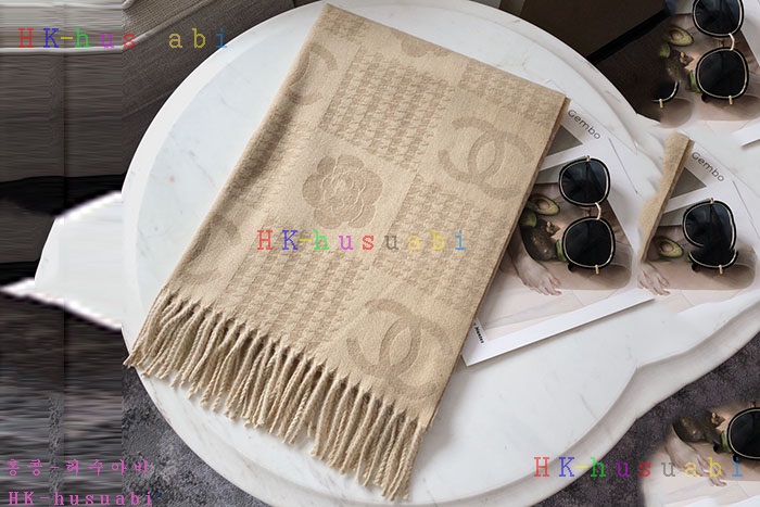 NEW 샤넬 머플러 신상 CH 2452232